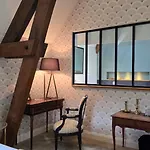 Отель Manoir D'hautegente 4*