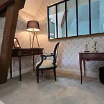 Hotel Manoir D'hautegente 4*