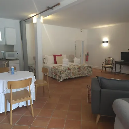 Manoir D'hautegente מלון 4*