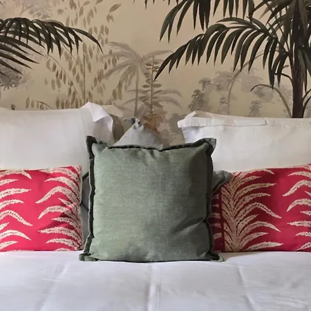 Manoir D'hautegente מלון 4*