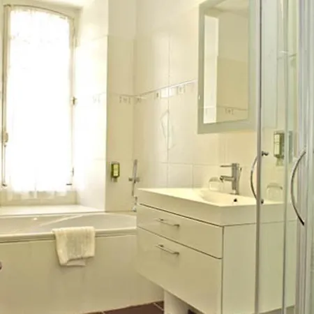 Manoir D'hautegente Отель 4*