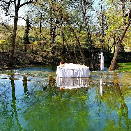 Manoir D'hautegente 4* Коли